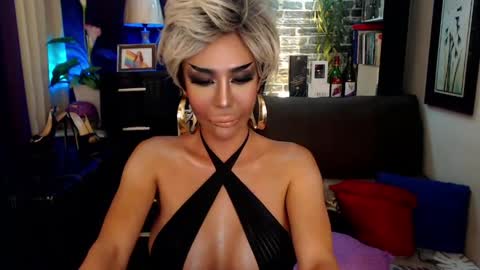 DivaGray online show from April 8, 2026, 9:26 pm