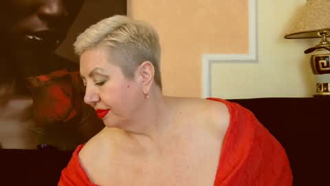 LADY POSH online show from January 7, 2025, 10:30 pm