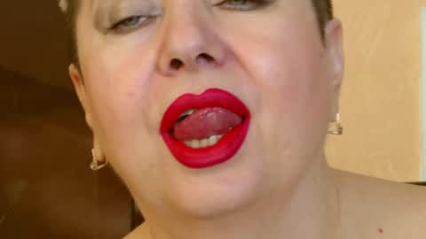 LADY POSH online show from January 23, 2025, 10:11 pm