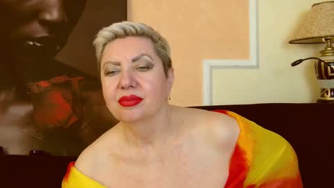 LADY POSH online show from March 5, 2025, 3:51 am