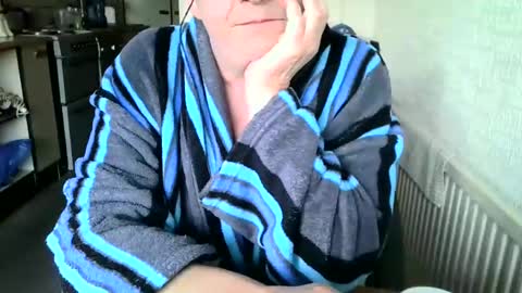 poshman65 online show from January 8, 2025, 8:49 am