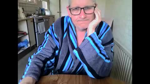 Snapshot of poshman65 chatting on June 6, 2026, 9:36 am poshman65 online show from June 6, 2026, 9:36 am