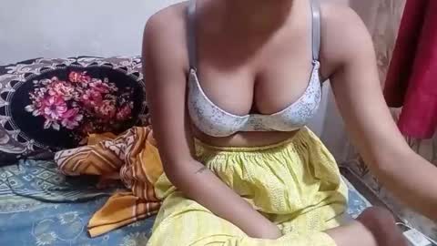 poulomi online show from November 9, 2025, 8:12 am