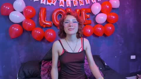 Snapshot of powder__ chatting on February 14, 2025, 10:49 am Powder  online show from February 14, 2025, 10:49 am