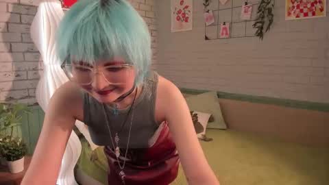 Snapshot of powderofgun chatting on February 26, 2026, 10:14 am powderofgun online show from February 26, 2026, 10:14 am