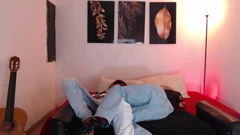 ALEX Y ALEXA online show from January 18, 2025, 2:14 am