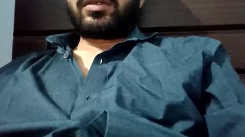 ppreetam23 online show from April 19, 2026, 6:32 pm