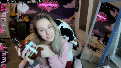 Evangeline Eva Darling online show from December 3, 2024, 1:19 am