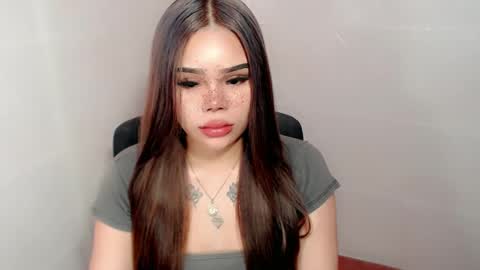 MAXXINE online show from February 5, 2025, 9:25 am