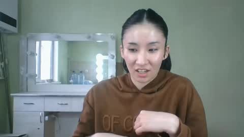 Snapshot of preciouscianciola chatting on April 15, 2026, 11:17 am Hana online show from April 15, 2026, 11:17 am