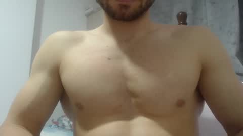 Snapshot of preettyboyx chatting on December 1, 2024, 8:31 pm JUAN online show from December 1, 2024, 8:31 pm