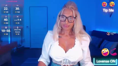 Victoria online show from September 13, 2025, 7:24 pm