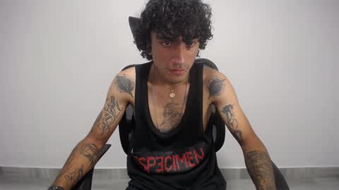 Plux online show from January 27, 2025, 1:16 am