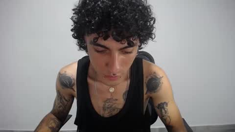 Plux online show from February 11, 2025, 5:37 am