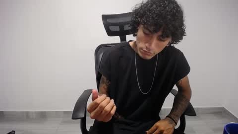 Plux online show from March 9, 2025, 12:21 am