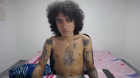 Plux online show from October 14, 2025, 7:42 am