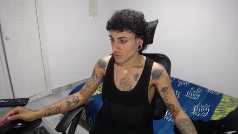 Plux online show from October 27, 2025, 7:01 am