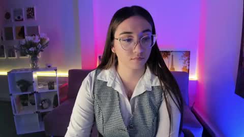 Snapshot of press_anykey chatting on May 12, 2026, 12:35 pm Camila online show from May 12, 2026, 12:35 pm