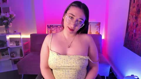 Snapshot of press_anykey chatting on May 14, 2026, 12:45 pm Camila online show from May 14, 2026, 12:45 pm