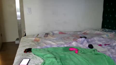 Yasmine pretty online show from February 19, 2025, 10:31 pm