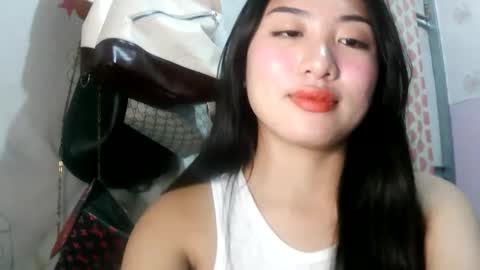 pretty_am online show from January 17, 2026, 3:17 pm