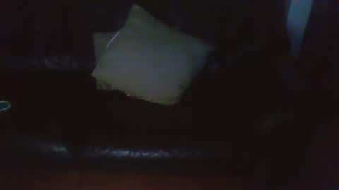 pretty_boy321 online show from October 7, 2025, 6:21 am