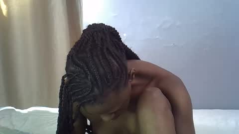 pretty_daniella online show from January 19, 2025, 6:53 am
