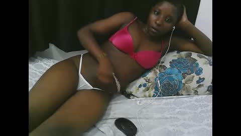 Snapshot of pretty_do chatting on April 23, 2026, 1:13 pm pretty online show from April 23, 2026, 1:13 pm