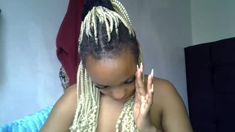 pretty jazminee online show from June 10, 2026, 7:07 am