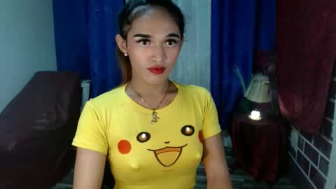 pretty_lady_kitty online show from December 24, 2024, 10:22 am