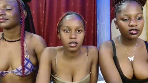 Pretty online show from February 12, 2026, 3:40 pm