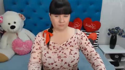 pretty_malika online show from February 15, 2025, 6:33 am