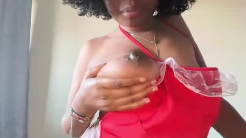 Pretty peaches online show from January 9, 2026, 3:26 pm