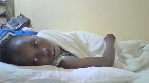 pretty_petite_ebony online show from February 13, 2025, 12:13 am