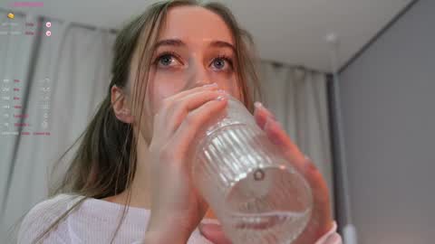 Elina online show from January 26, 2025, 2:35 am