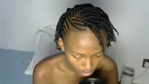 Snapshot of pretty_queennie chatting on February 3, 2026, 10:20 am Pretty doll online show from February 3, 2026, 10:20 am