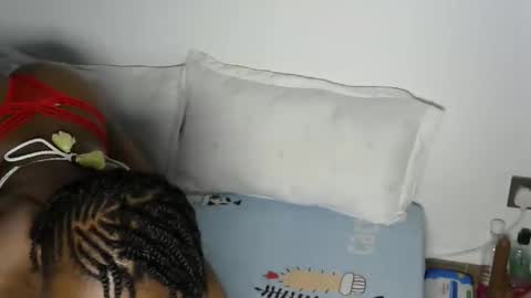 Snapshot of pretty_queennie chatting on February 4, 2026, 4:13 pm Pretty doll online show from February 4, 2026, 4:13 pm