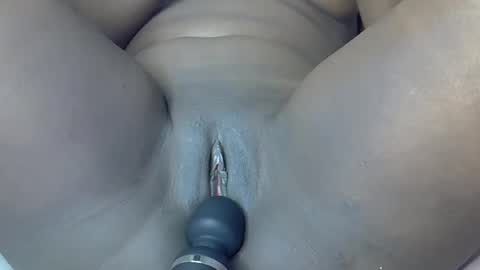 Snapshot of pretty_rosee1 chatting on March 1, 2026, 6:54 pm pretty_rosee1 online show from March 1, 2026, 6:54 pm