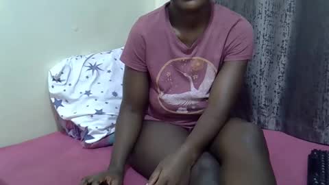 pretty_sheanna online show from December 18, 2025, 9:54 pm