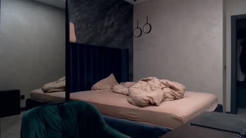 Justin online show from January 9, 2025, 4:19 am