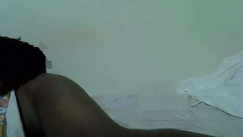 Snapshot of pretty_swirl chatting on February 13, 2026, 3:57 am Twirl online show from February 13, 2026, 3:57 am