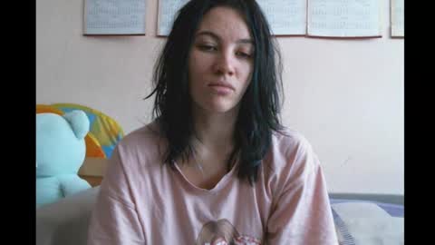 Bella online show from February 19, 2025, 9:17 am