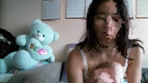 Bella online show from December 14, 2025, 5:46 am