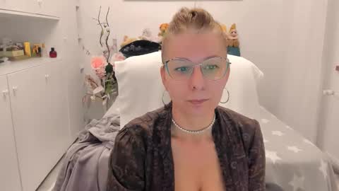 wilma online show from November 22, 2025, 8:19 pm