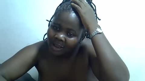 prettybooty1 online show from October 9, 2025, 5:22 pm