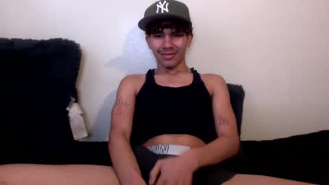 prettyboytbh online show from December 11, 2024, 6:42 pm