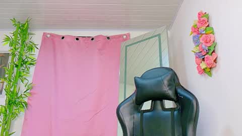 Enzo  Denis online show from February 22, 2026, 11:47 pm