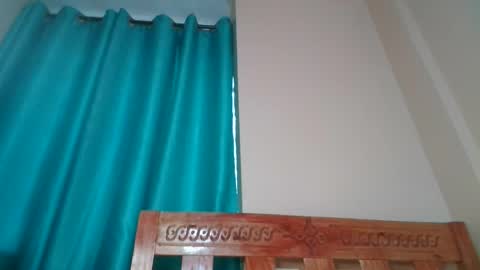 prettychocolata online show from April 13, 2026, 6:52 am