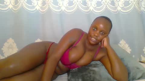 Snapshot of prettydarkskin002 chatting on May 10, 2026, 9:36 am SHANIA online show from May 10, 2026, 9:36 am