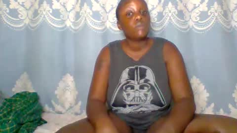 Snapshot of prettydarkskin002 chatting on May 28, 2026, 9:45 pm SHANIA online show from May 28, 2026, 9:45 pm